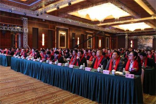 萬峰石材在寒冬中逆勢而上，砥礪前行.jpg