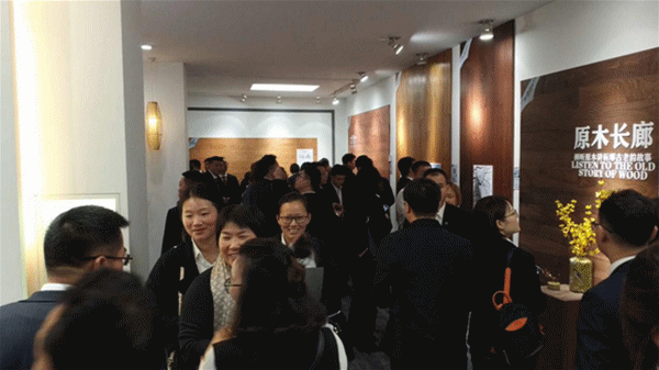 大自然野生原木地板開啟全系地暖時代，讓取暖變得流行起來